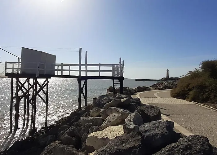 Le Petit Mobilhome De Charlotte - Georges De Didonne *